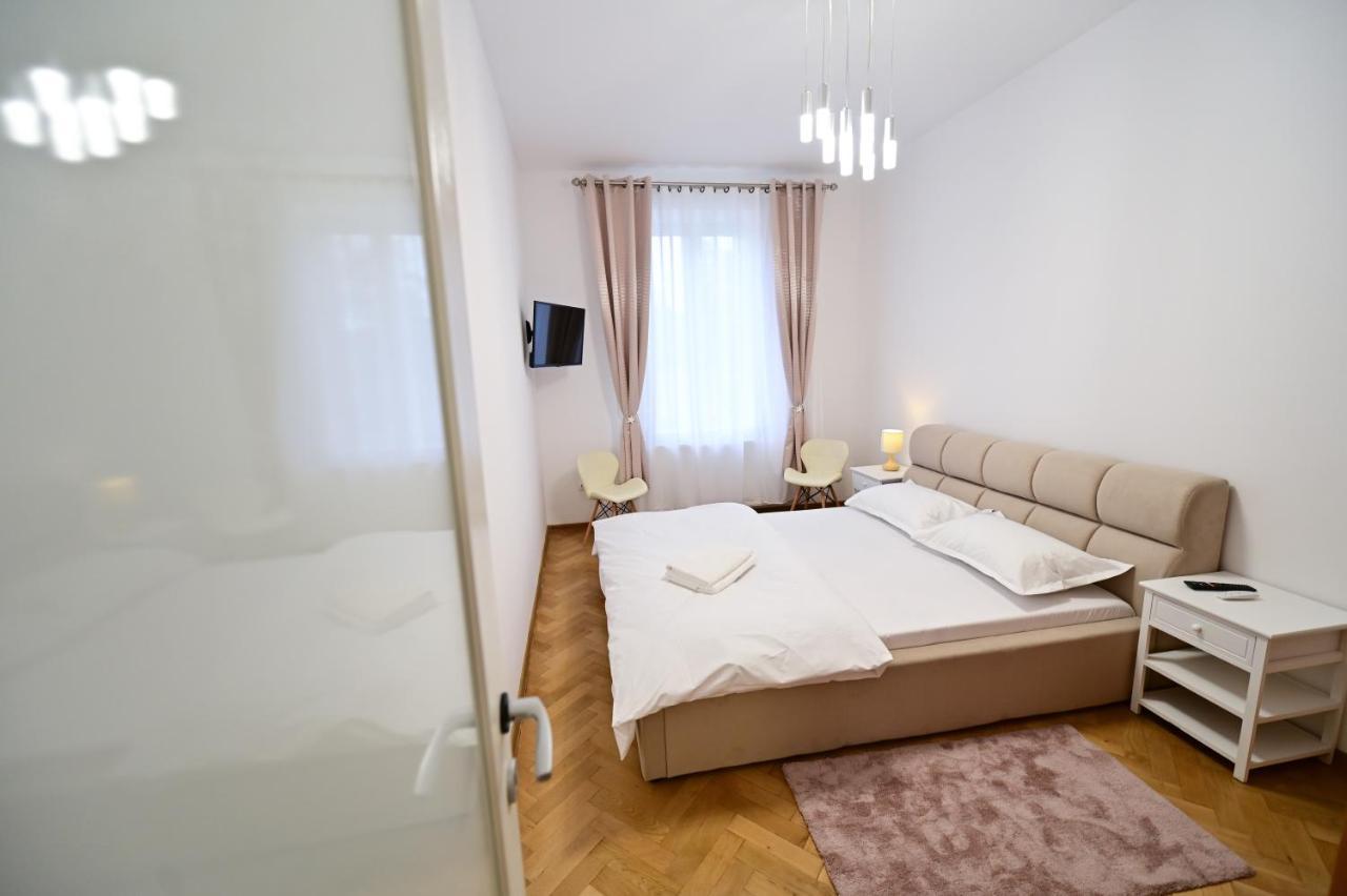 Flh - Kaly'S Place Sibiu Buitenkant foto