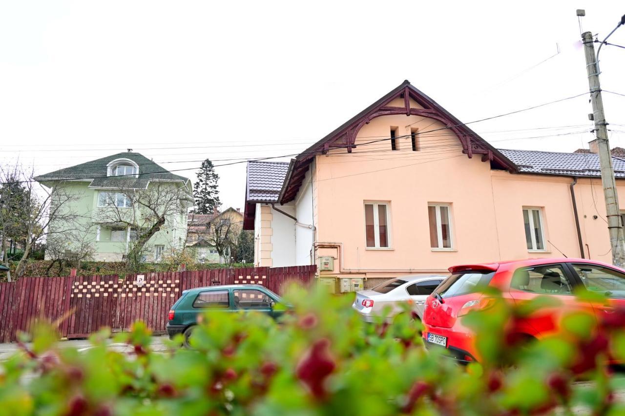 Flh - Kaly'S Place Sibiu Buitenkant foto